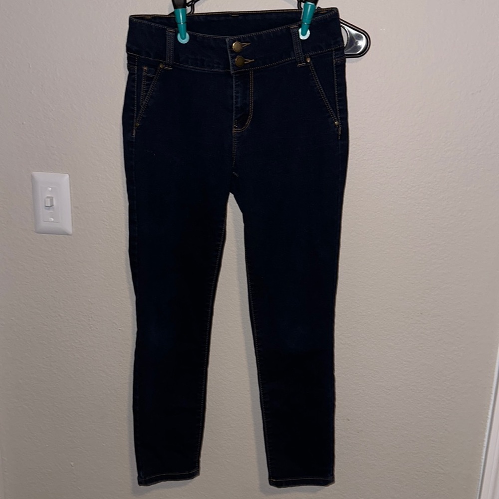 Like new condition Workshop Republic Clothing size 4 women’s jeans